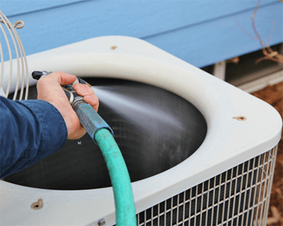 Cleaning the coils air conditioner