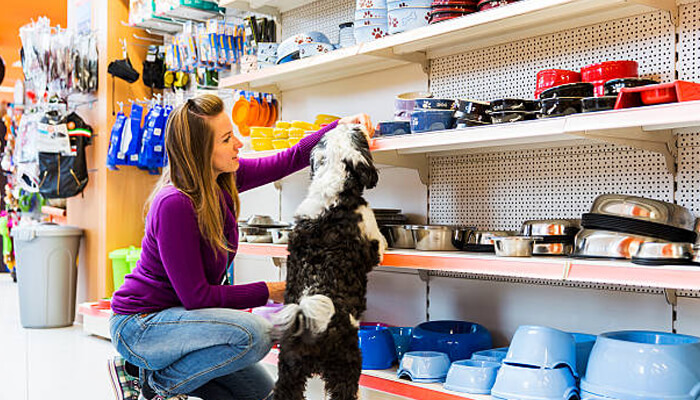 Showcasing your strengths pet store business