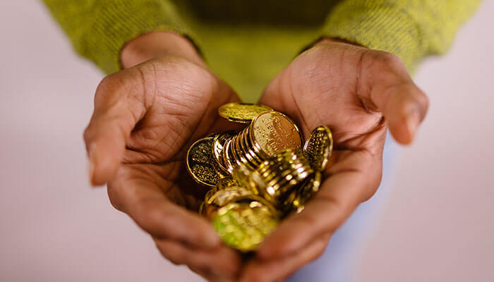 Ensure the dealer is reputable investing in gold coins