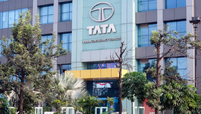 Transforming the tata group ratan tata