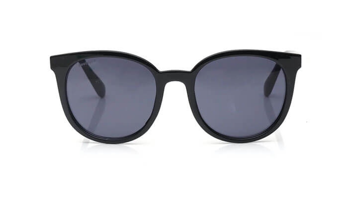 Round-shaped sunglasses